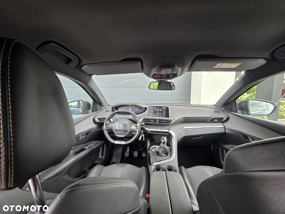 Peugeot 5008 1.5 BlueHDi GT S&S - 23