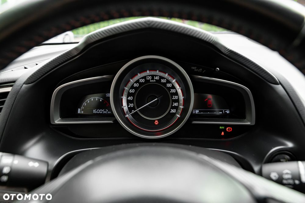 Mazda 3 SKYACTIV-G 120 NAKAMA - 31