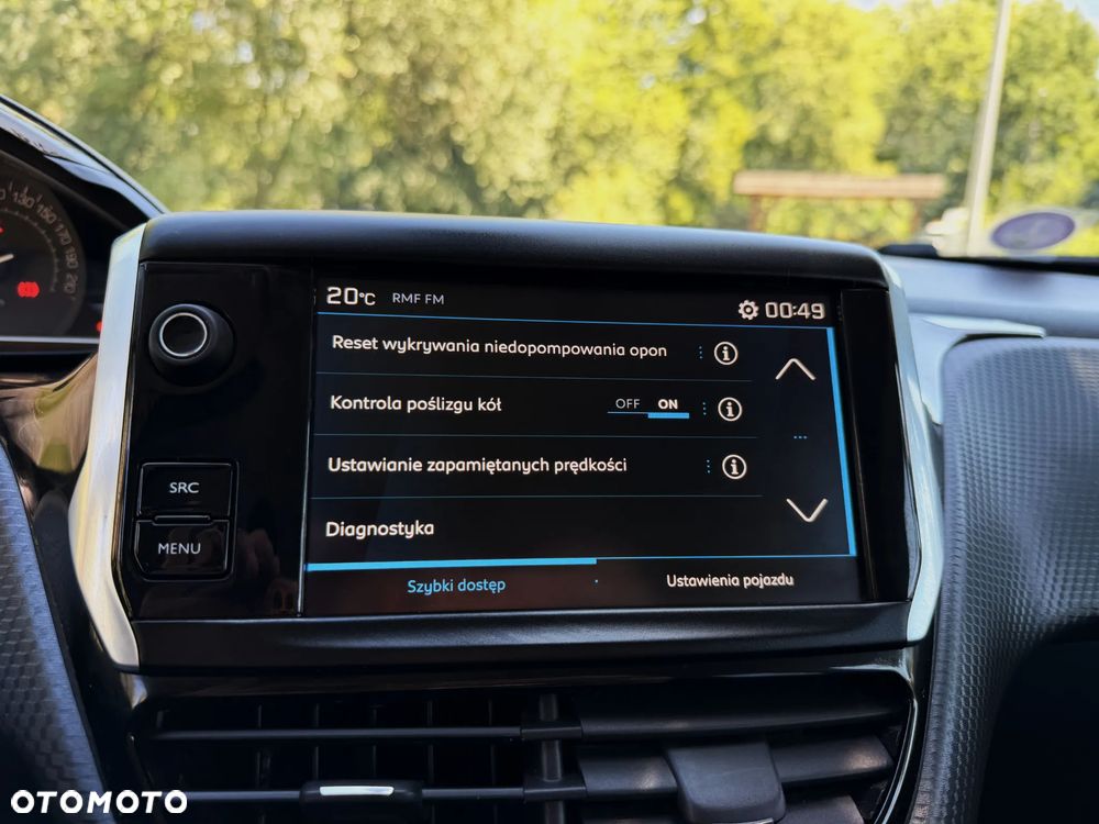 Peugeot 2008 PureTech 130 Stop&Start EAT6 Allure - 26