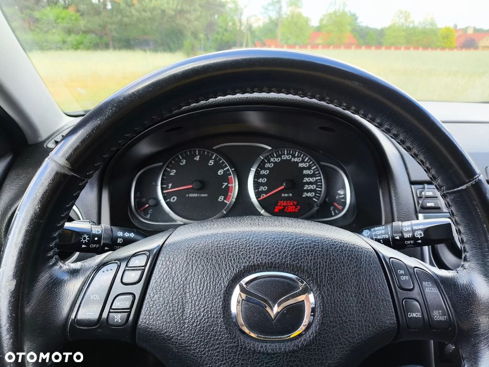 Mazda 6 - 12