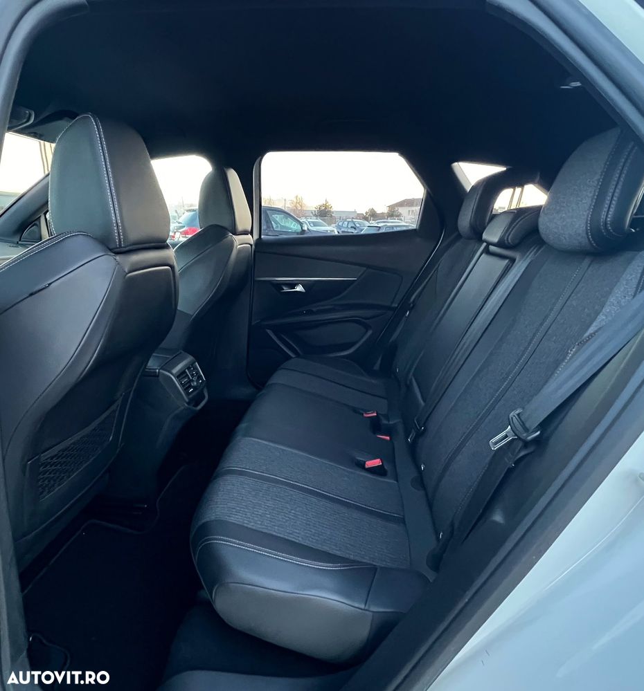 Peugeot 3008 1.6 BlueHDI S&S EAT6 GT-Line - 18