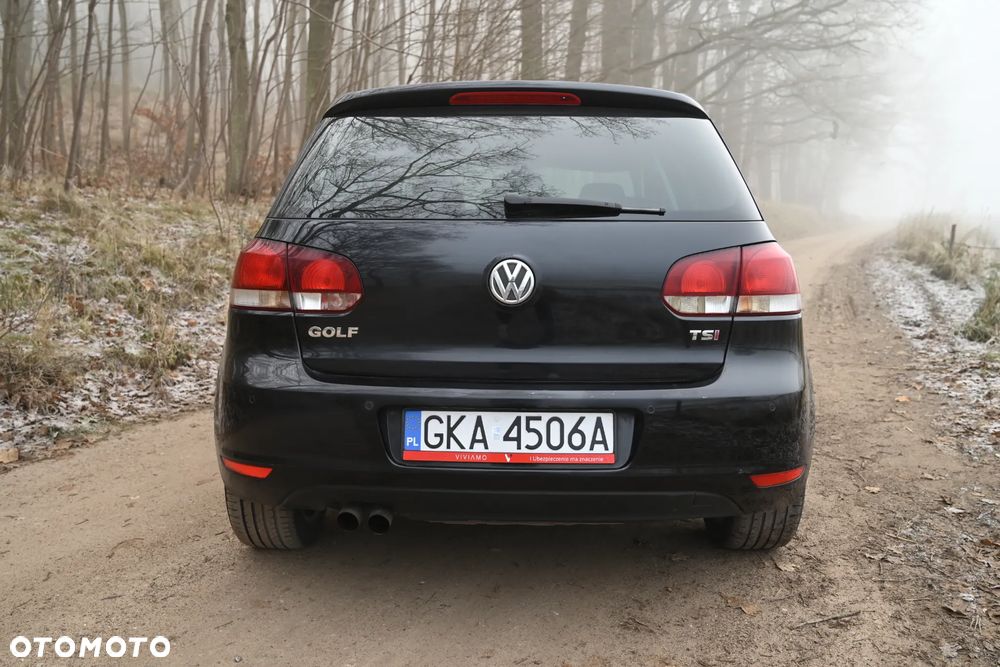Volkswagen Golf 1.4 TSI DSG Highline - 4