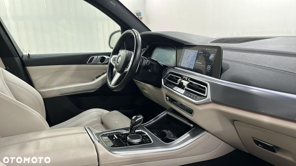 BMW X5 xDrive25d - 15