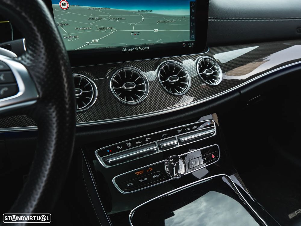 Mercedes-Benz E 220 d AMG Line Aut. - 19