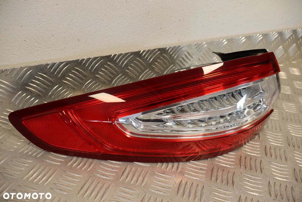 LAMPA TYLNA TYŁ LEWA FORD MONDEO MK5 HB LED DS73-13405-FK DS73-13405-D 2014-2019 - 2