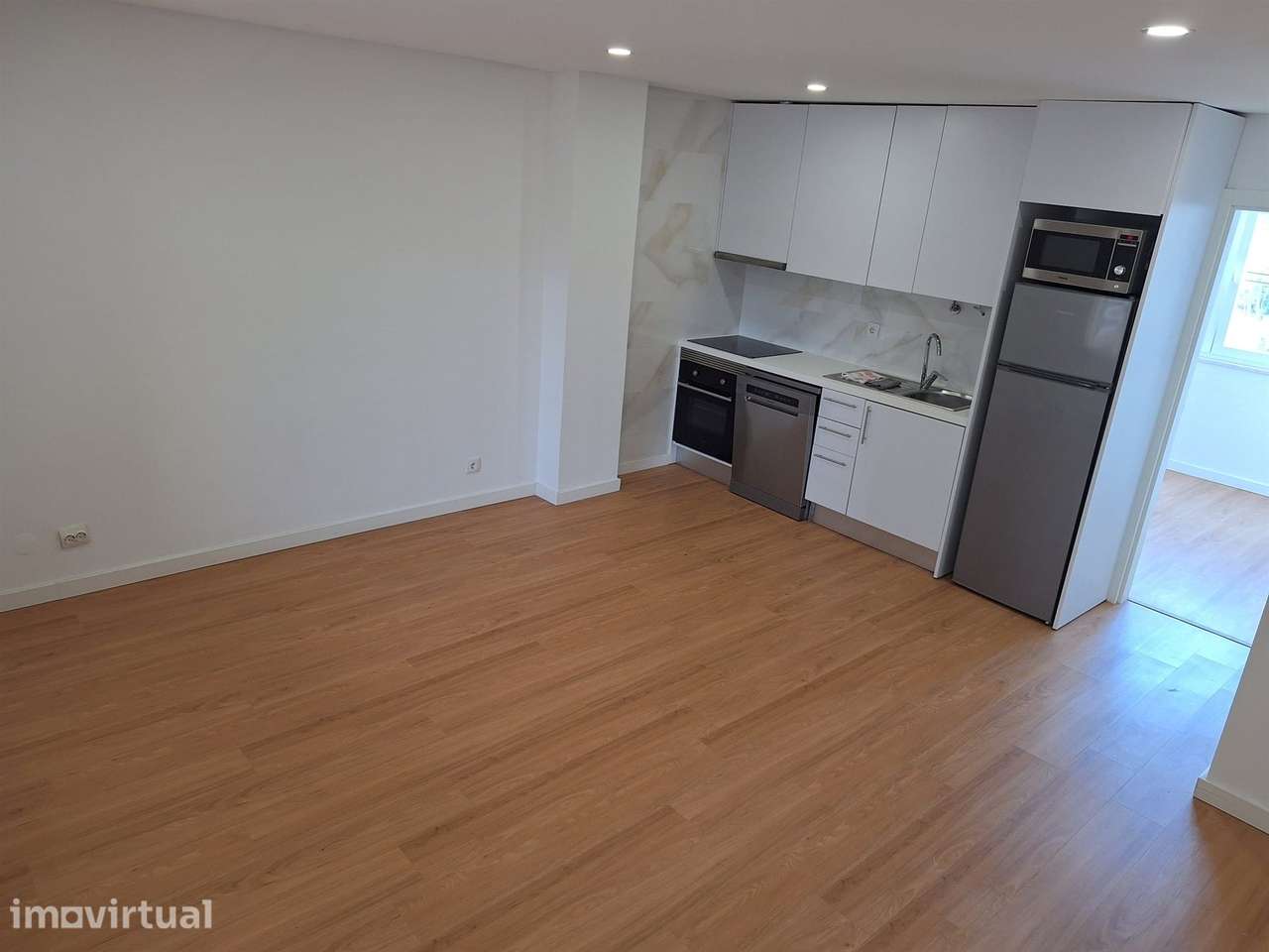 Apartamento T1 Idanha - Belas - Grande imagem: 2/28