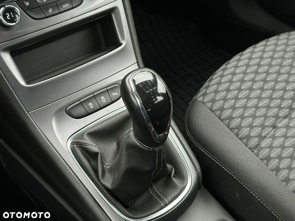 Opel Astra - 24