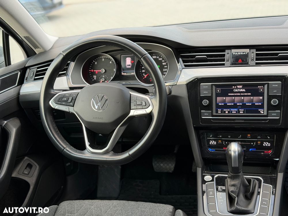 Volkswagen Passat 2.0 TDI DSG Comfortline - 14