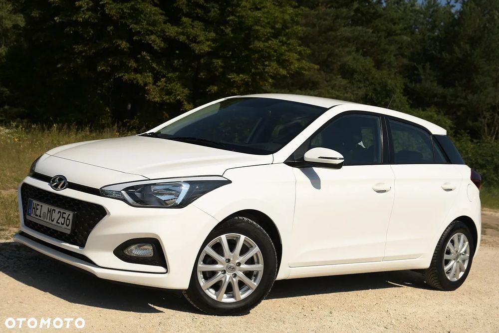 Hyundai i20 1.2 Fifa World Cup Edition - 3