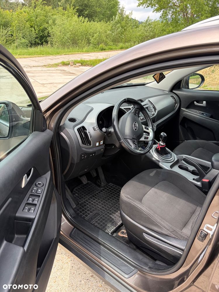 Kia Sportage 1.6 GDI L 2WD - 9