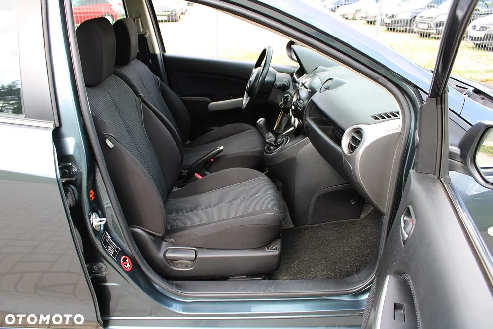 Mazda 2 - 28