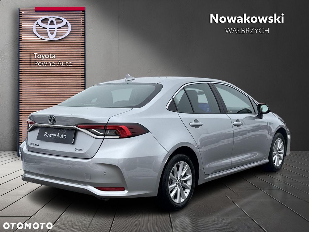 Toyota Corolla 1.8 Hybrid Comfort - 6