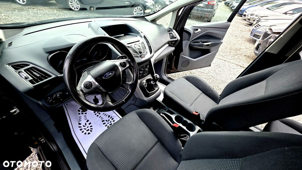 Ford C-MAX - 18