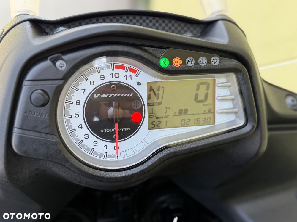 Suzuki DL - 39