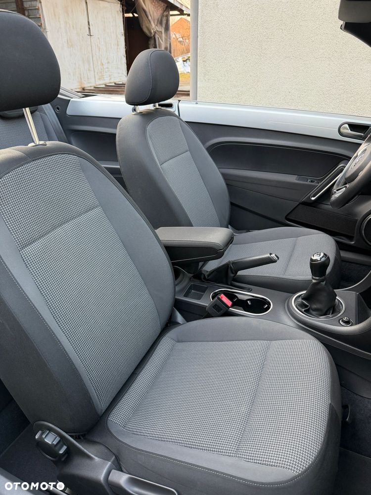 Volkswagen Beetle 1.2 TSI Karmann - 31