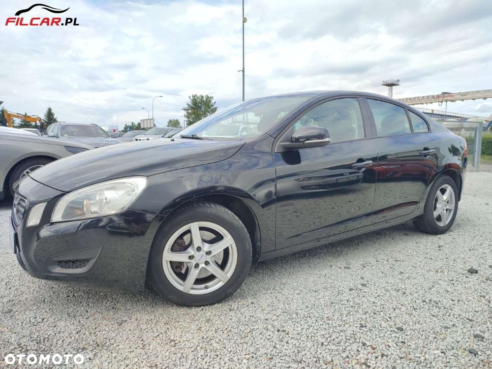 Volvo S60 - 17