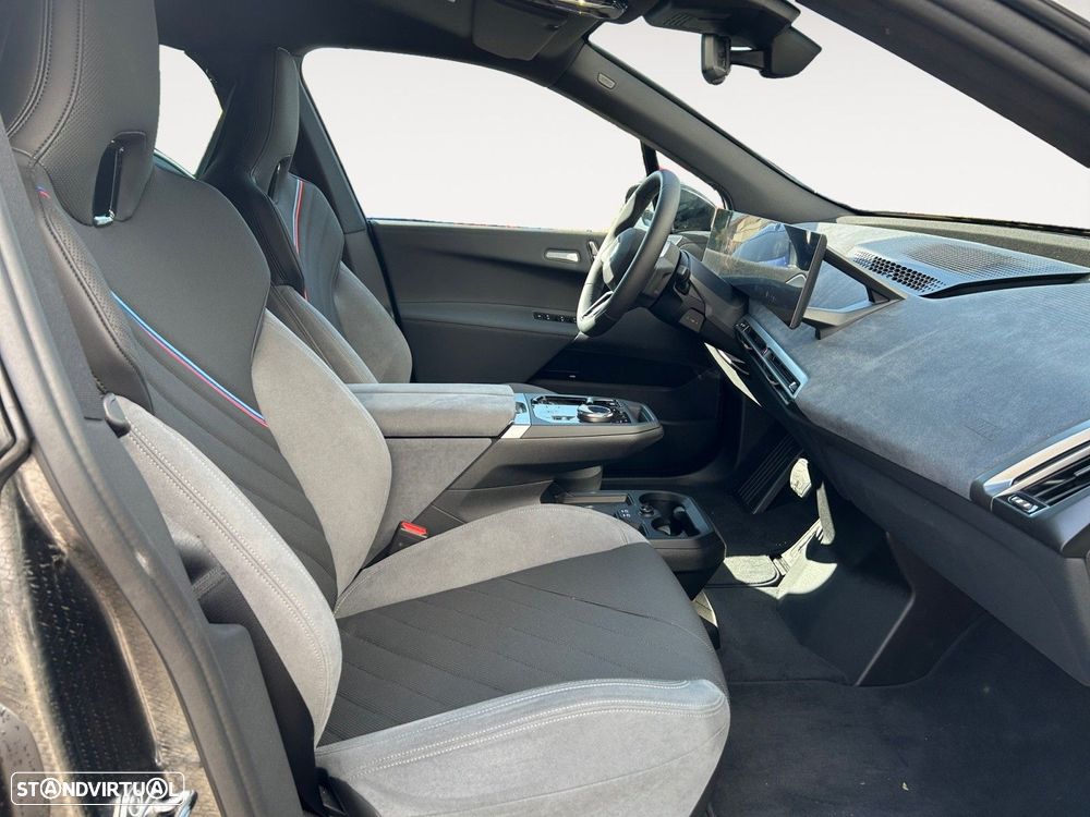 BMW iX xDrive 45 - 15