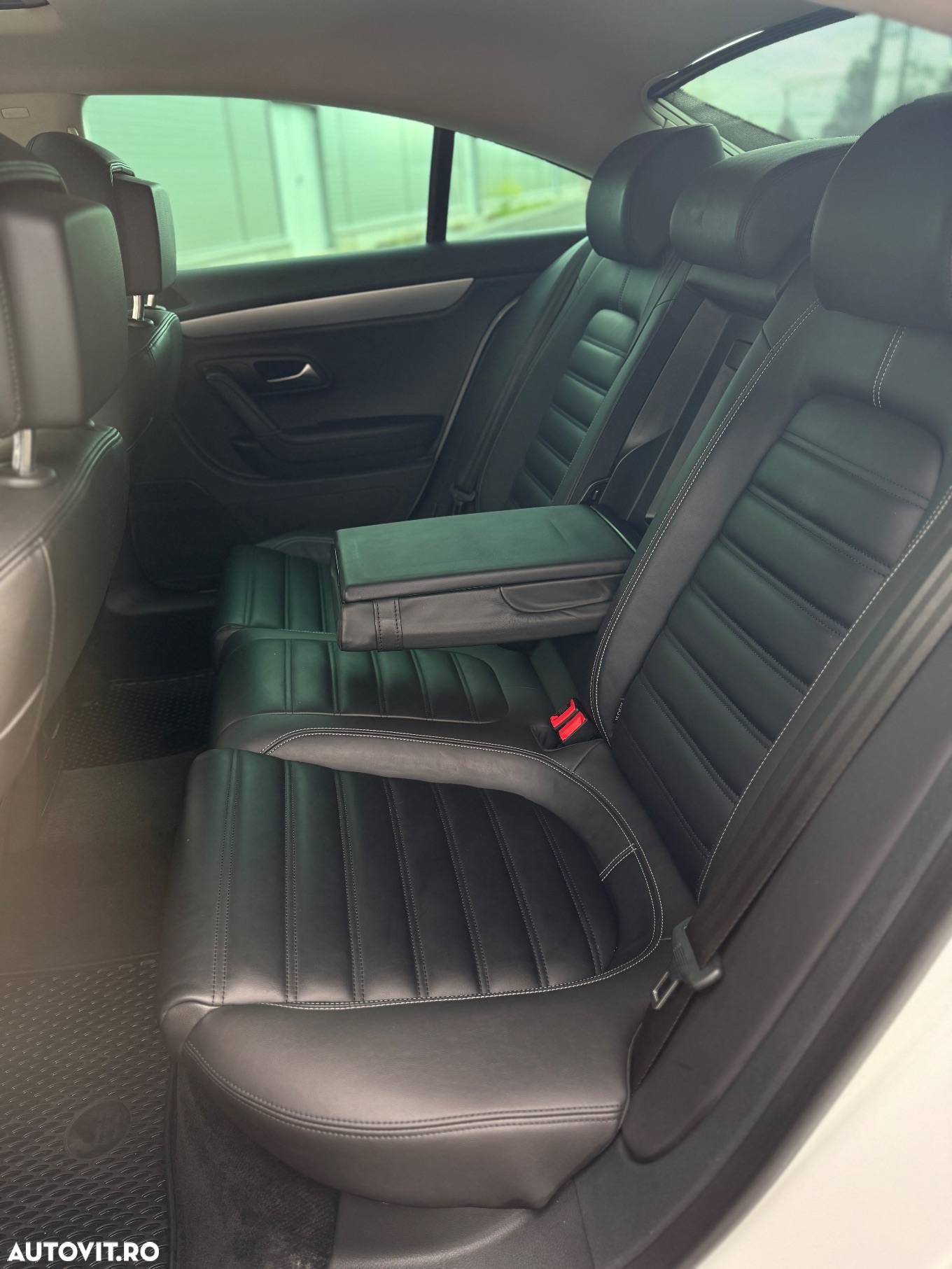 Volkswagen Passat CC 2.0 TDI 4Motion BlueMotion Technology DSG - 24
