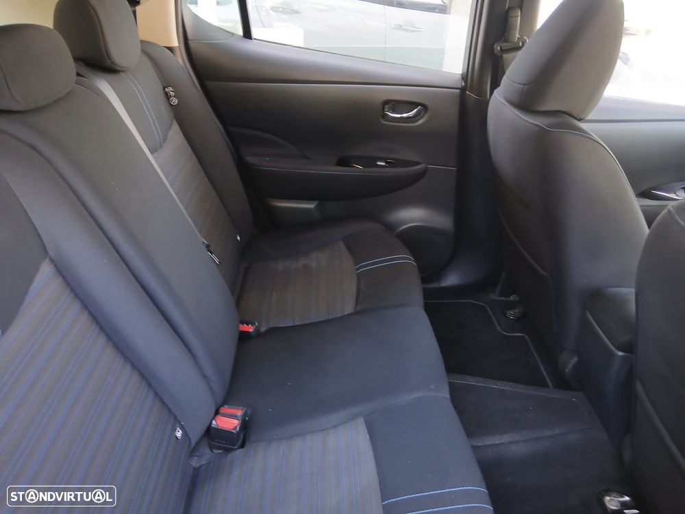 Nissan Leaf N-Connecta - 12