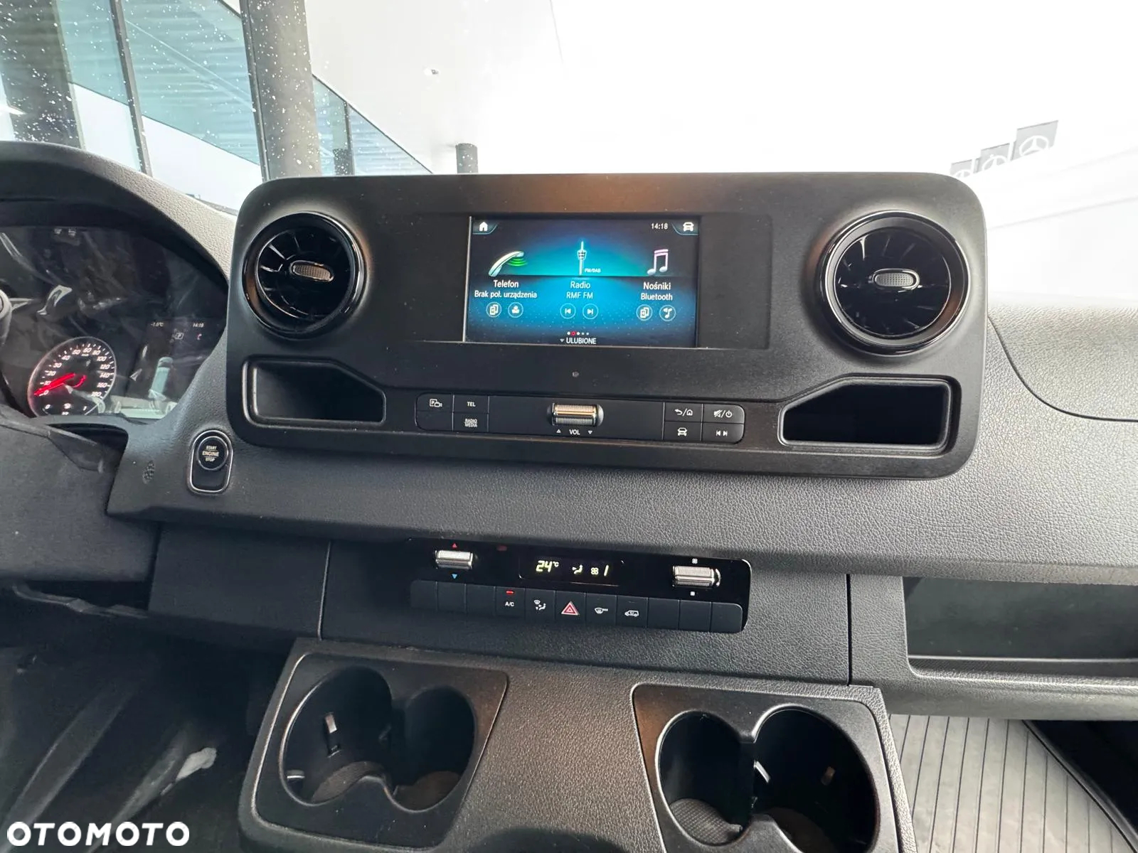 Mercedes-Benz Sprinter 317 - 18