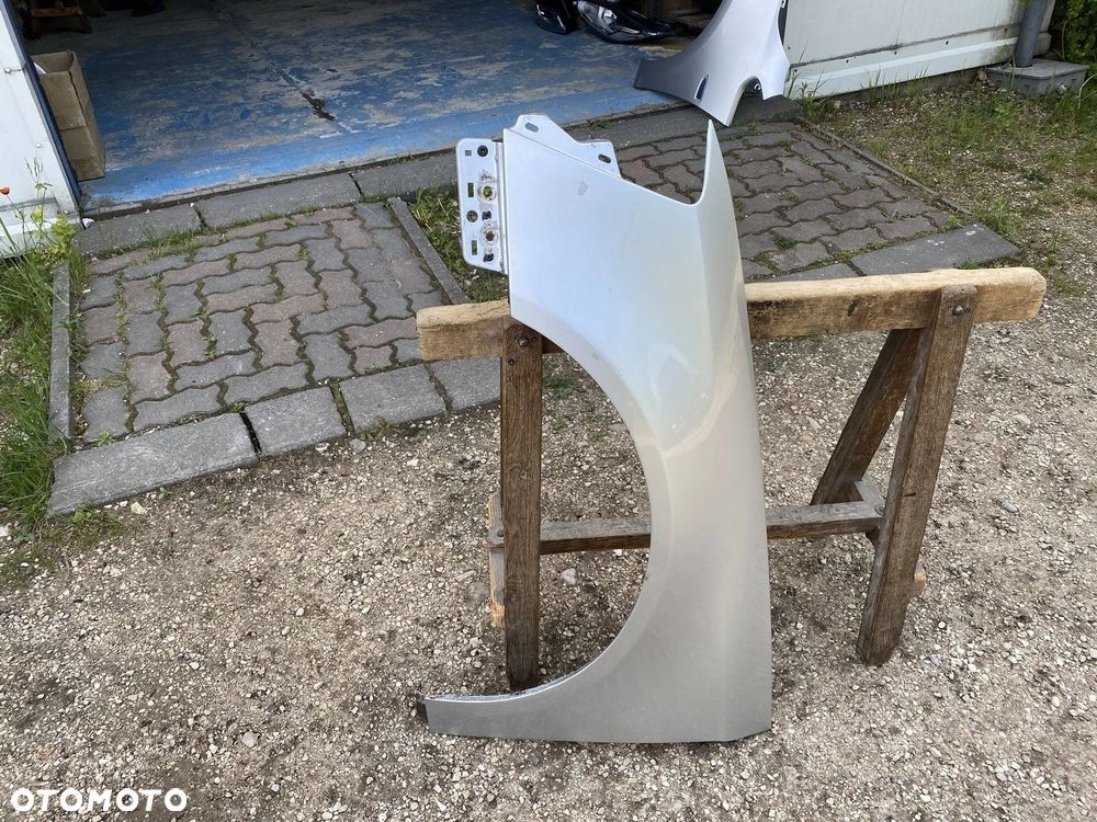 BŁOTNIK PRZEDNI LEWY VW PASSAT B6 LAKIER LA7W 3C0821105 - 4