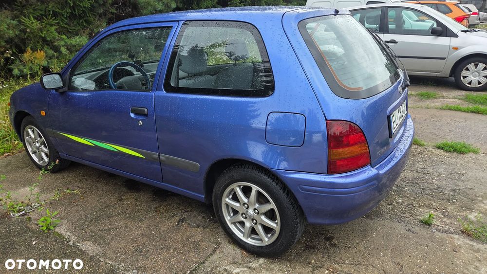 Toyota Starlet 1.4 - 3