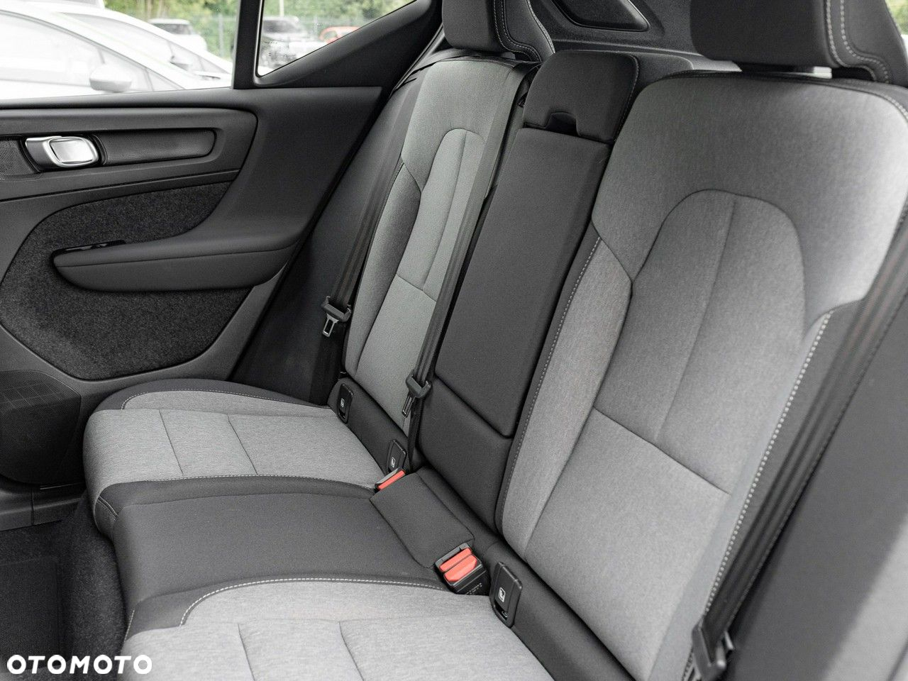 Volvo XC 40 T2 Core - 25