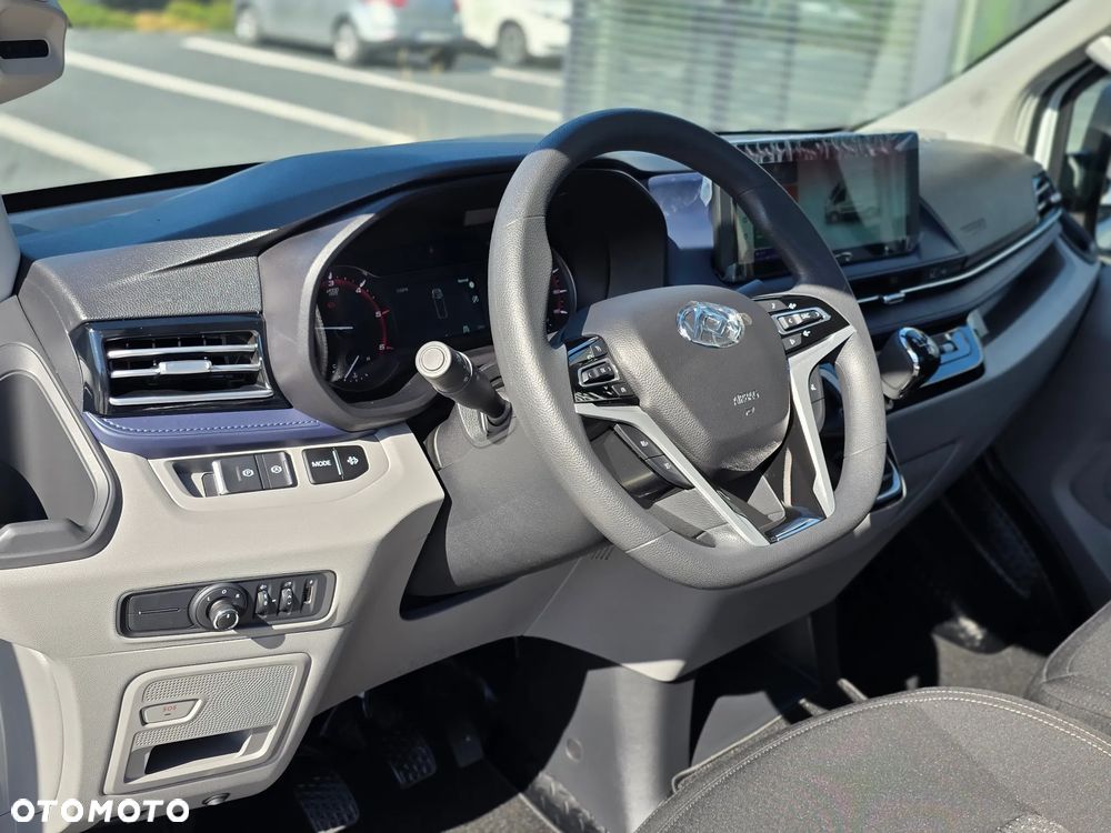 Maxus DELIVER 9 LAWETA POMOC DROGOWA HOLOWNIK I Fabrycznie Nowy I Dostępne od Reki I Promocyjny Leasing 102% I 5 lat Gwarancji I Bardzo Bogate Wyposażenie I - 19