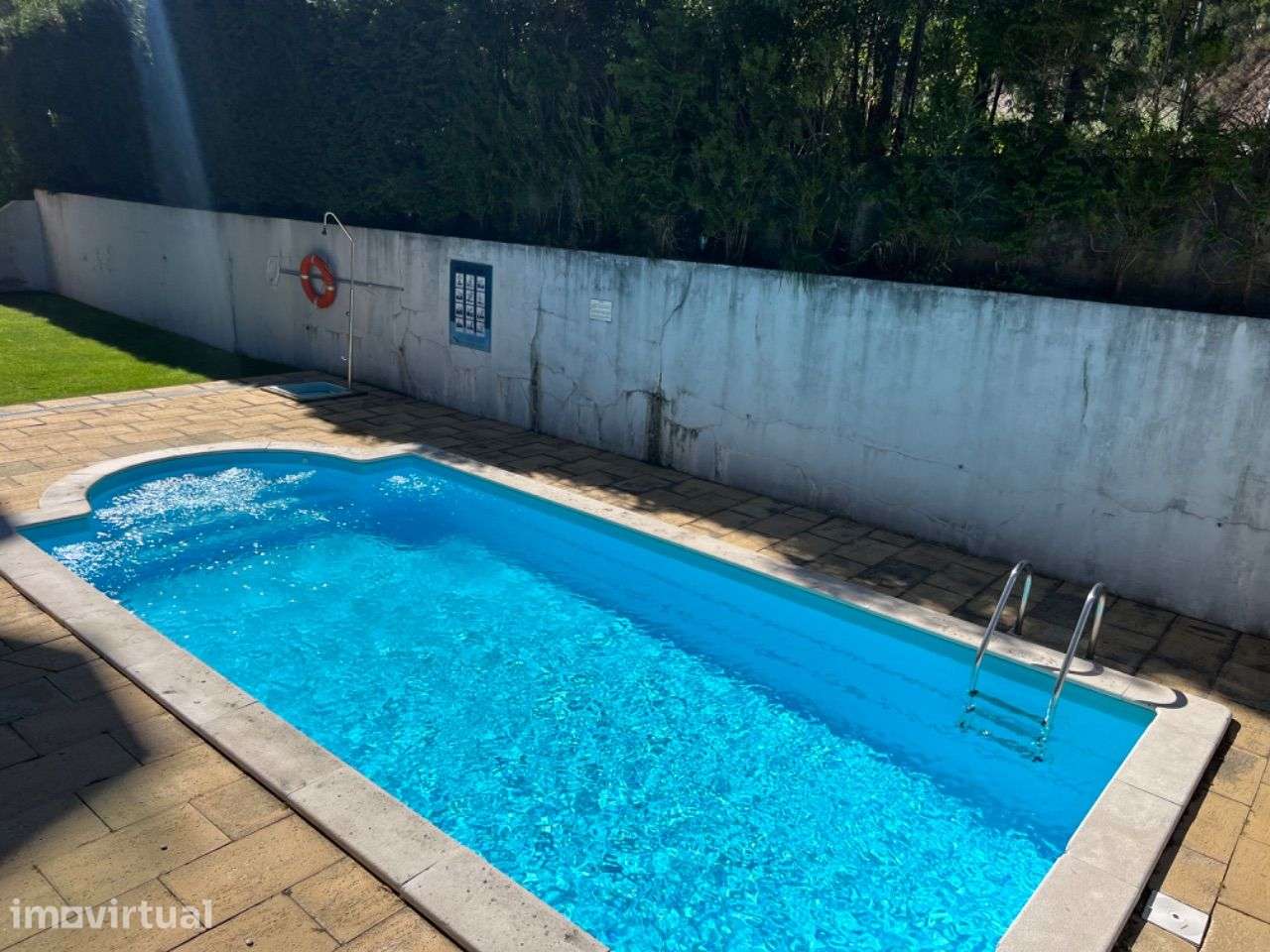T1 Condominio Fechado com 2 piscinas Mobilado - Grande imagem: 3/32