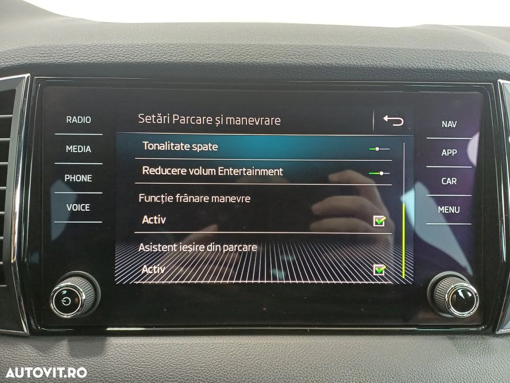 Skoda Karoq 2.0 TSI 4X4 DSG SportLine - 25