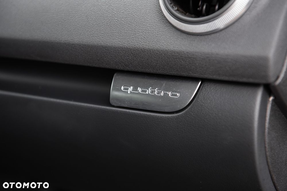 Audi A3 Sportback 2.0 TDI DPF quattro Ambition - 29