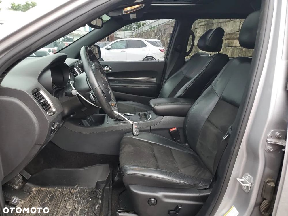 Dodge Durango - 8