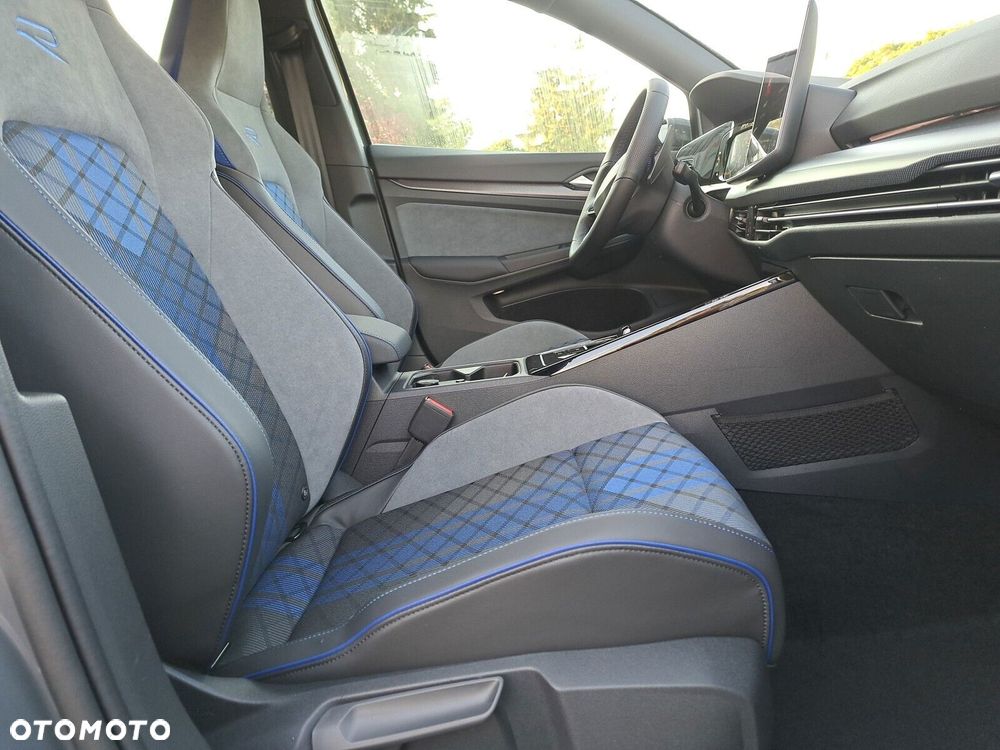Volkswagen Golf 2.0 TSI 4Motion R Black Edition DSG - 23