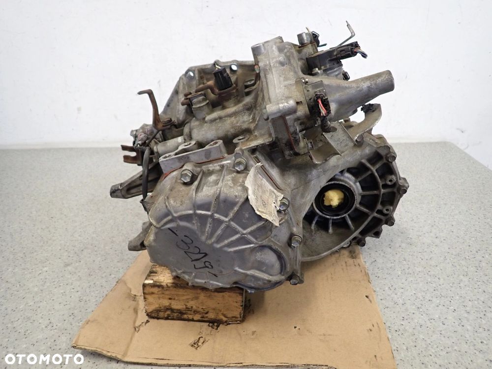 TOYOTA YARIS II 06- 1.4 D4D SKRZYNIA BIEGÓW AUTOMATYCZNA - 3