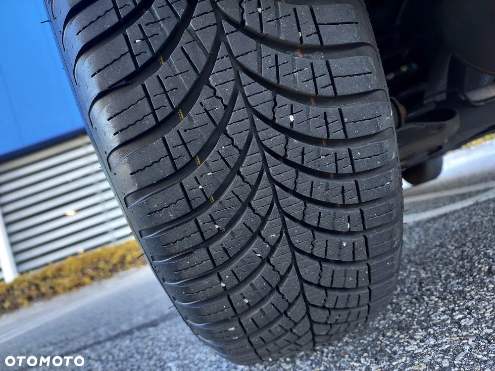 Renault Clio 1.2 16V Limited - 16