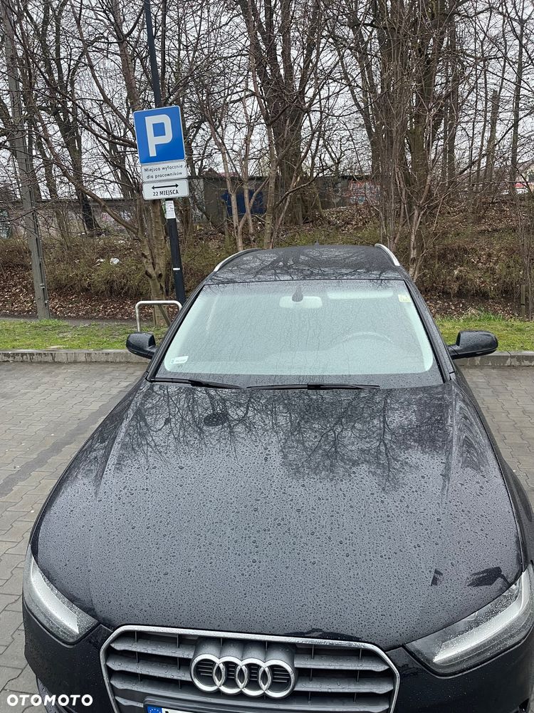 Audi A4 Avant 2.0 TDI DPF Ambiente - 8