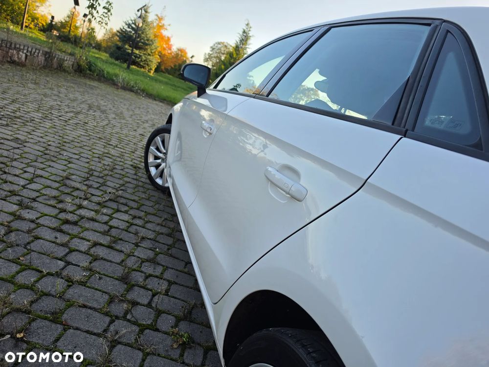 Audi A1 Sportback 1.4 TFSI sport - 15
