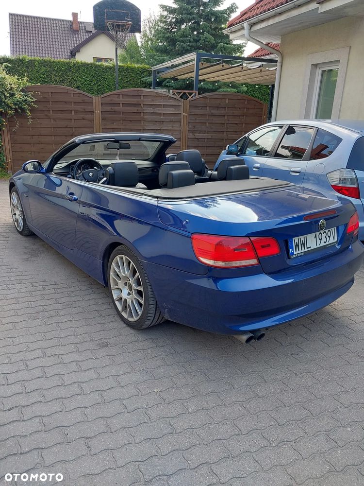 BMW Seria 3 330i - 18