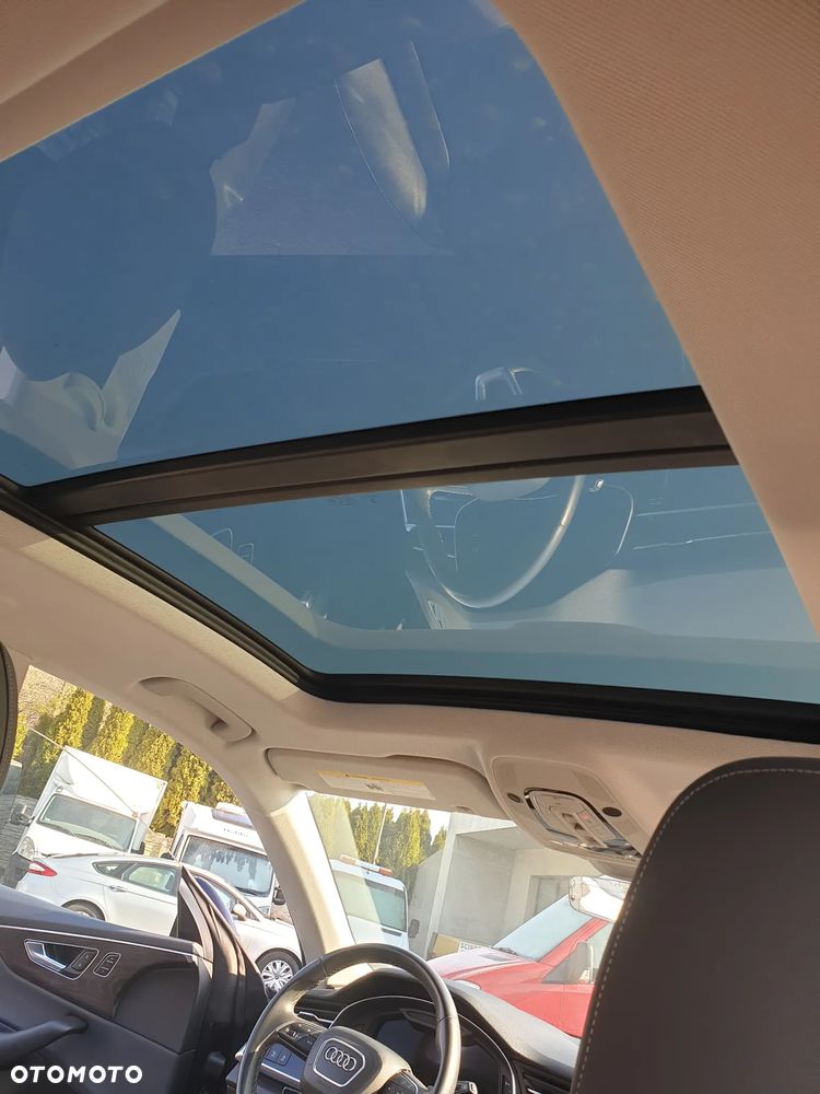 Audi Q8 SUV TFSI quattro 250 kW tiptronic - 12