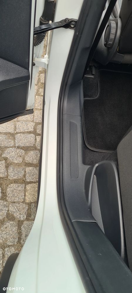 Volkswagen Tiguan 2.0 TDI SCR DSG R-Line - 24