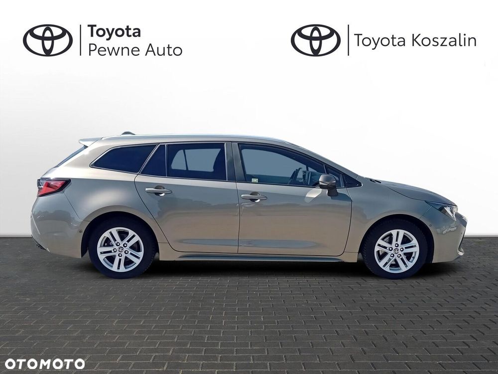 Toyota Corolla 2.0 Hybrid Comfort - 25