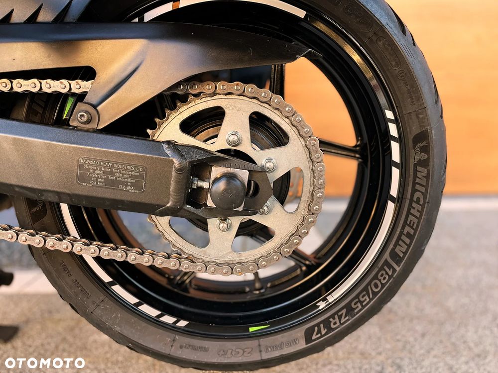 Kawasaki Versys 1000 - 11