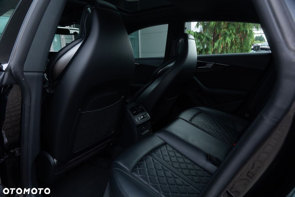 Audi S5 Sportback - 18