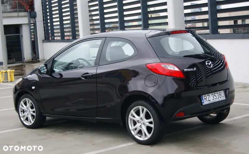 Mazda 2 1.3 Exclusive+ - 8