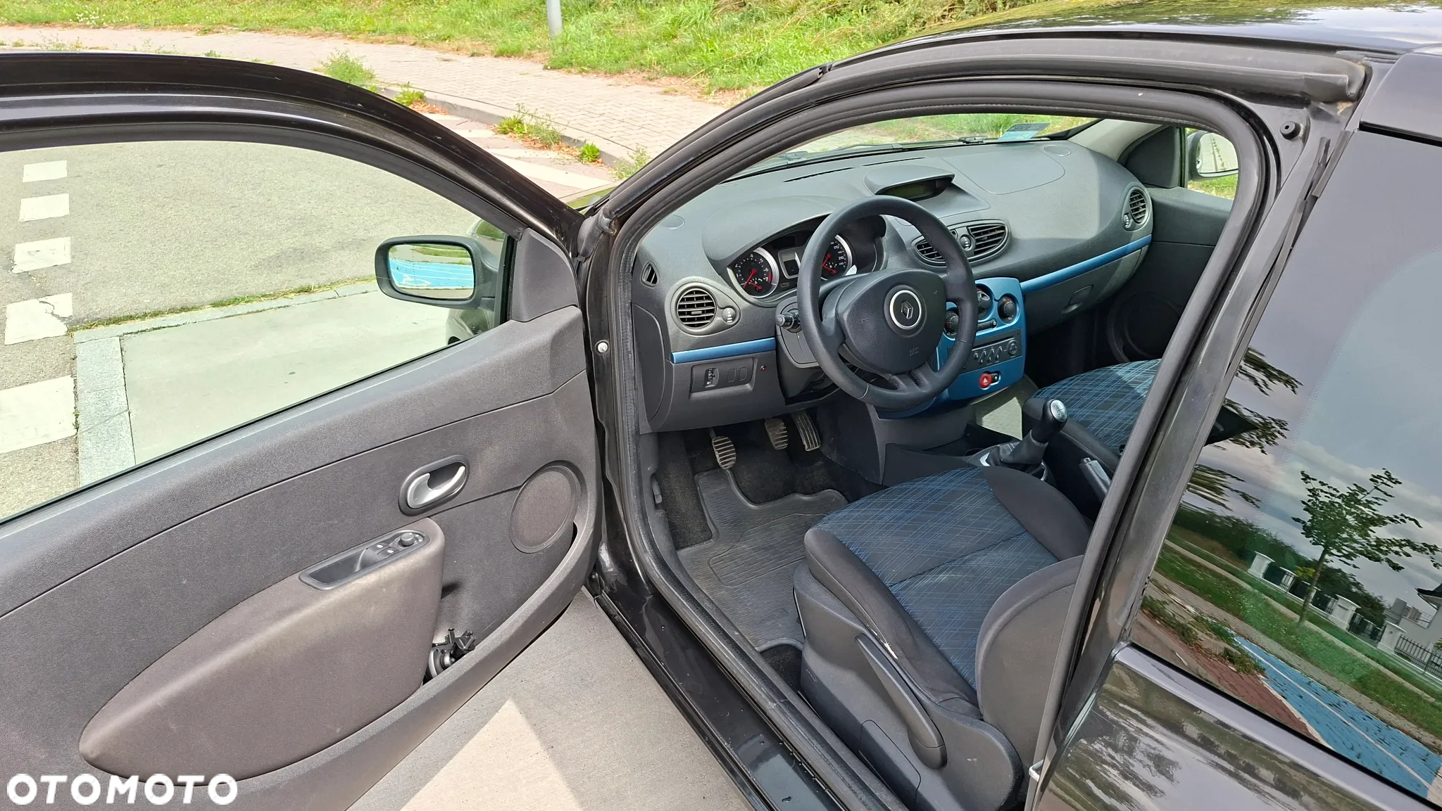 Renault Clio 1.2 TCE Alize - 8