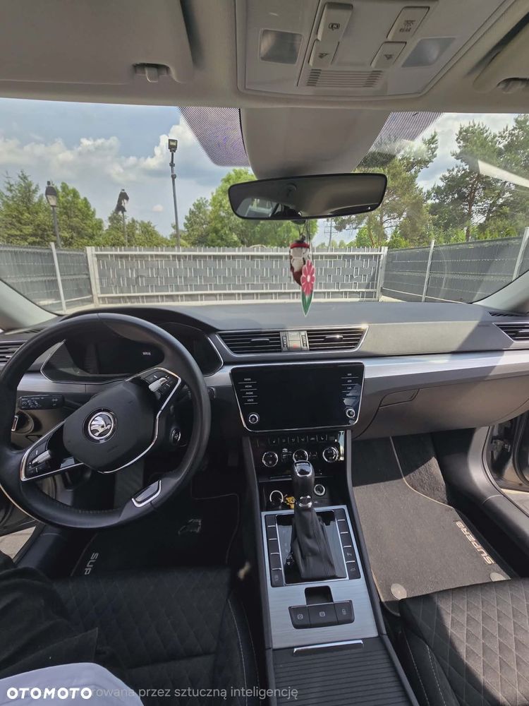 Skoda Superb 1.5 TSI Ambition DSG - 7