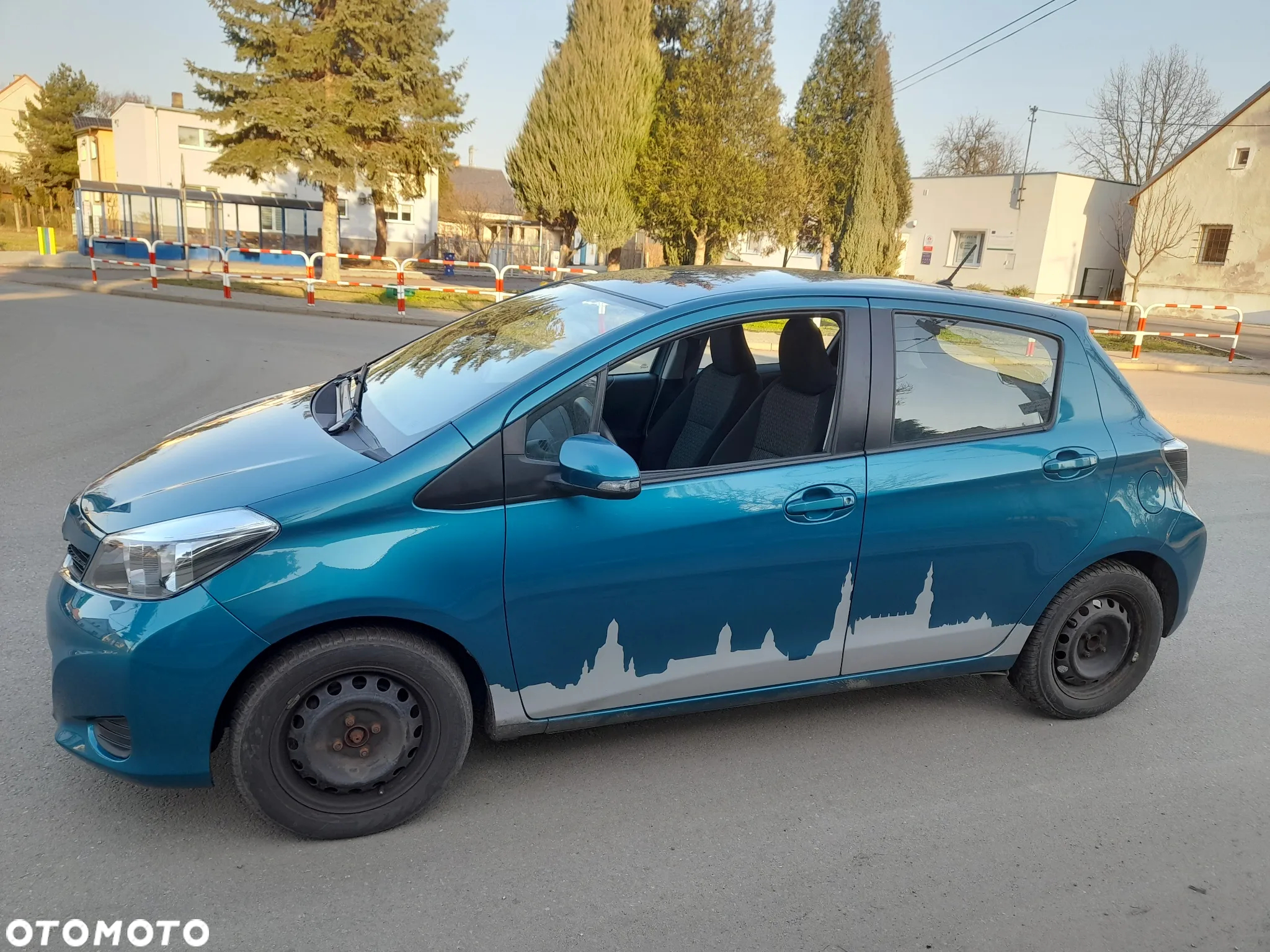 Toyota Yaris - 2