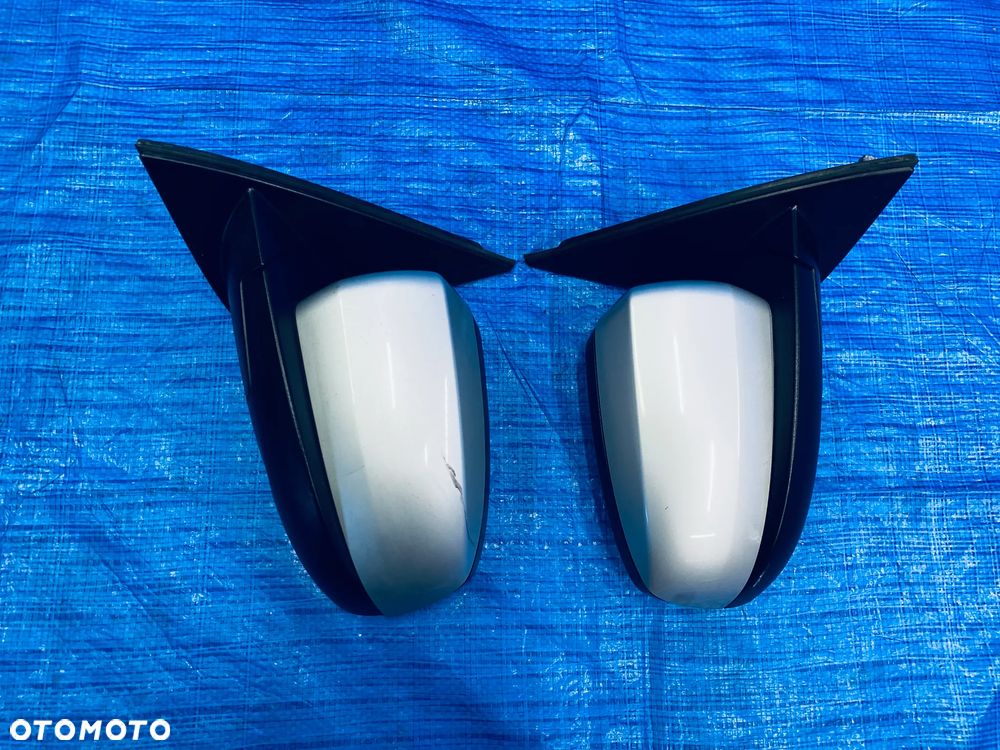 LUSTERKA LUSTERKO ZEWNĘTRZNE KAMERA 360 ; LEWE 7PIN ; PRAWE 7PIN ; 3+4PIN BMW X5 E70 LIFT LCI 11R ; SREBRNE KOLOR TITANSILBER 354/7 ORYGINAŁ - 1