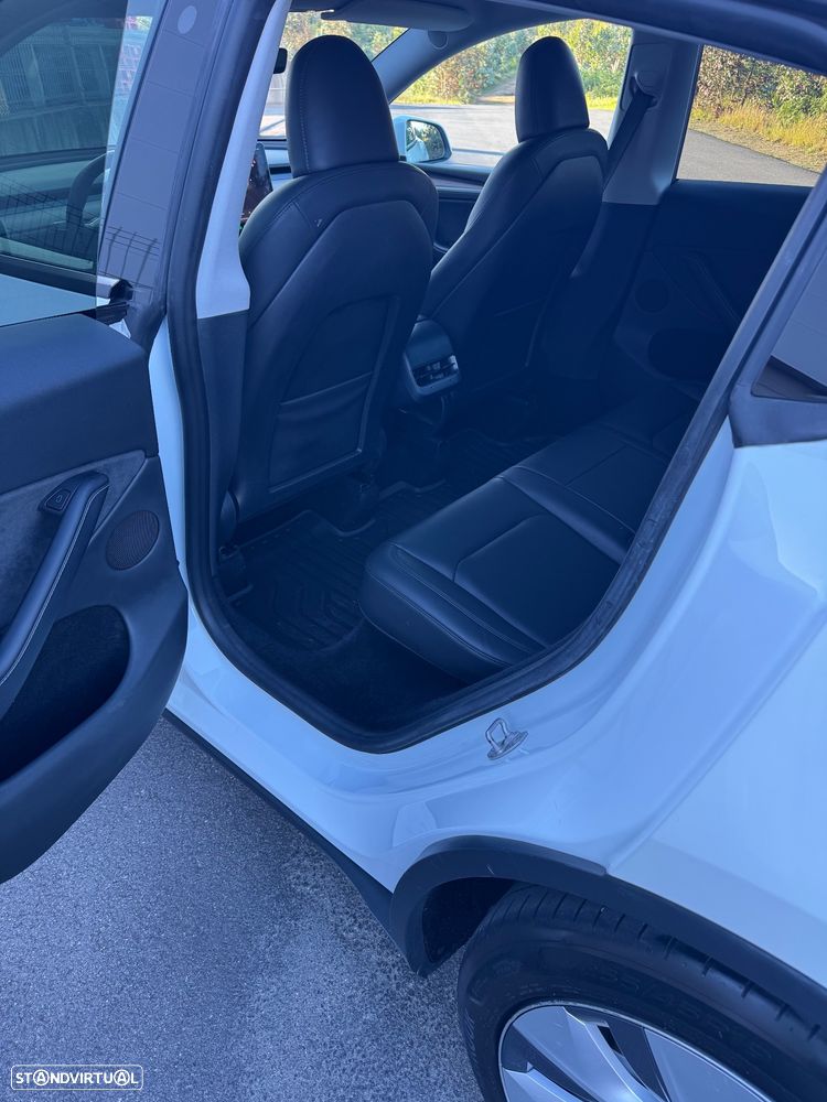 Tesla Model Y RWD - 26