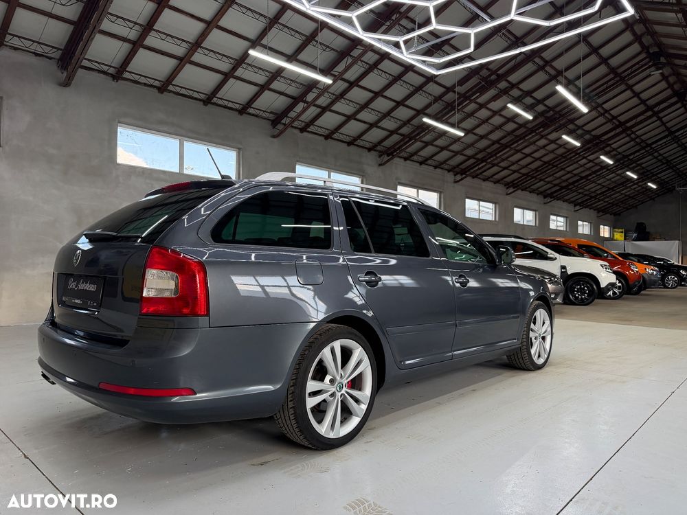 Skoda Octavia 2.0 TDI DPF DSG RS - 7